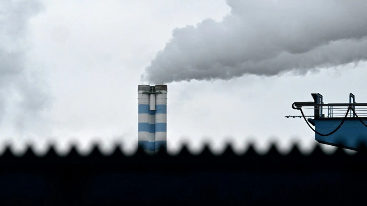 أزمة الصناعة الألمانية.. كيف تتوعد تهديدات ترامب الجمركية اقتصاد برلين؟